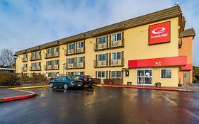 Econo Lodge Corvallis Near University